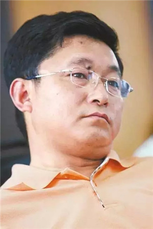 华语获奖者和入围2015年诺贝尔文学奖提名的中国10位作家422 / 作者:茶江源 / 帖子ID:162092