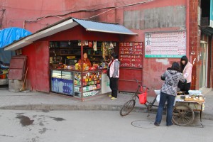 街头小店消费:中国便利店形象